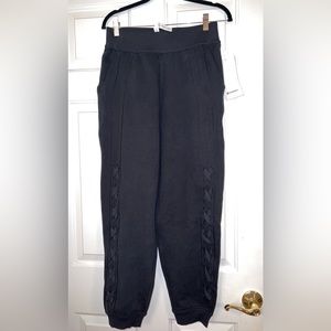 Lululemon braided detail HR joggers